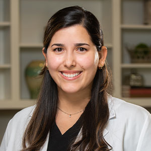 Dr. Carolina Braga