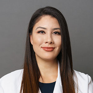 Dr. Leslie M Naritoku photo
