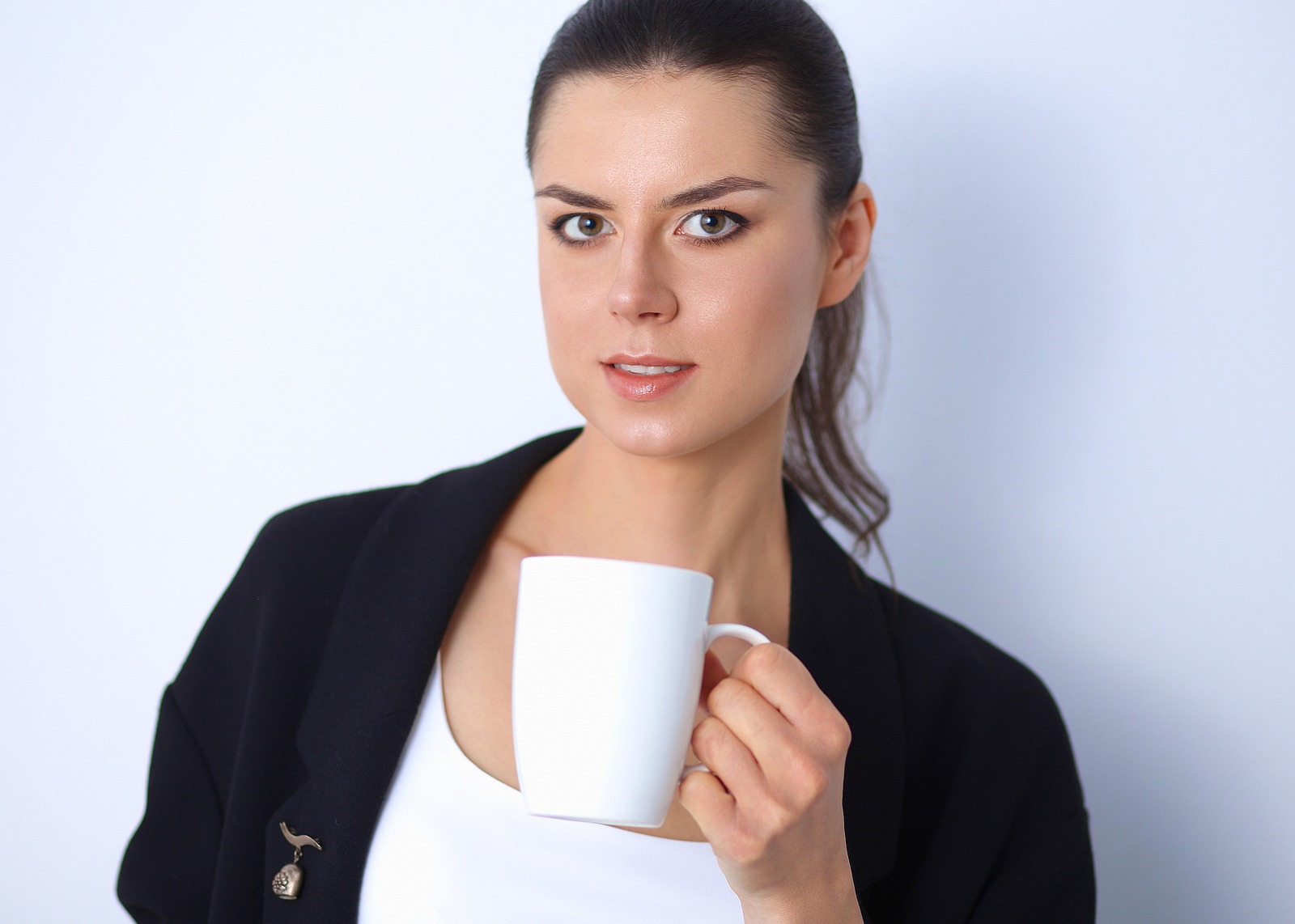 coffee drinker worries about stained teeth